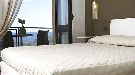 Отель Nettuno 2*